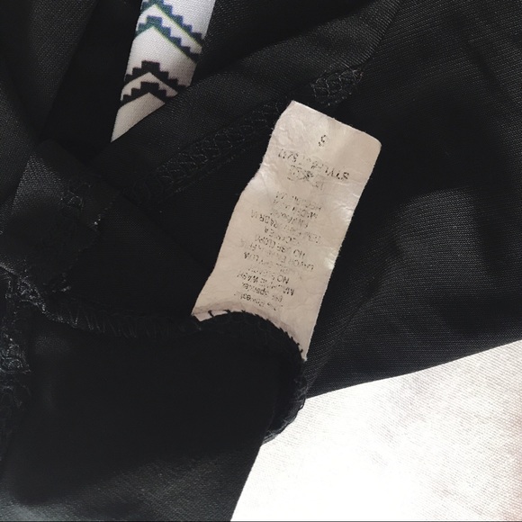 3 for $25 : divine doll ⋆ aztec print top - Picture 7 of 7